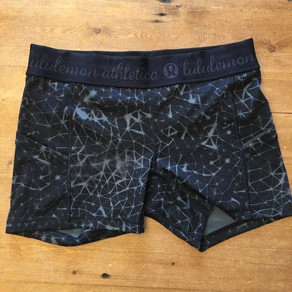 lululemon athletica Pants - Lulu shorts